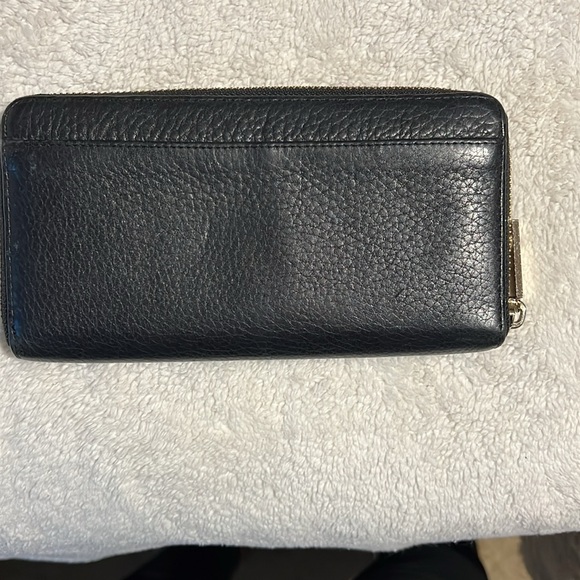 Kate Spade Triple Compartment Handbag With Matching Wallet - Picture 7 of 12